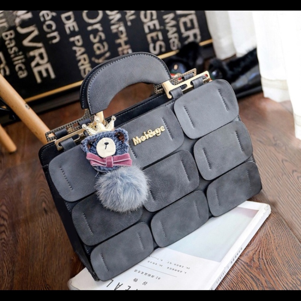 Brand new purse